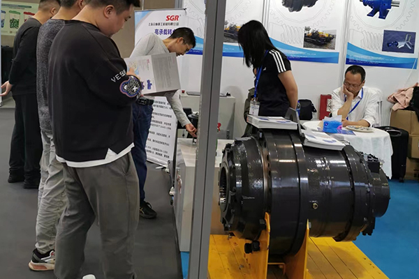 SGR gearboxes on DMP2023
